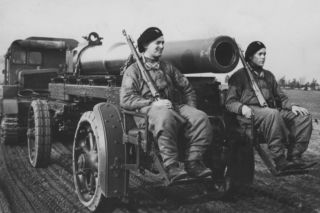 Ciągnik artyleryjski C7P odzyska gąsienice. Muzeum Polskiej Techniki Wojskowej ogłasza plany