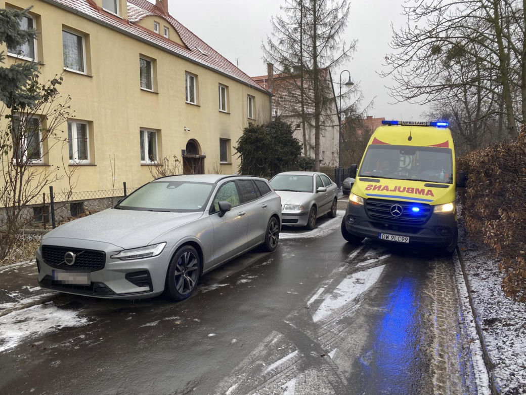 Silna gołoledź paraliżuje Dolny Śląsk!
