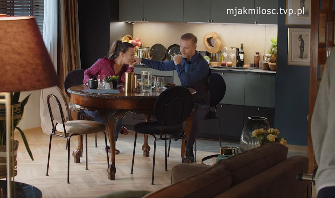 M jak miłość. Magda (Anna Mucha), Budzyński (Krystian Wieczorek)