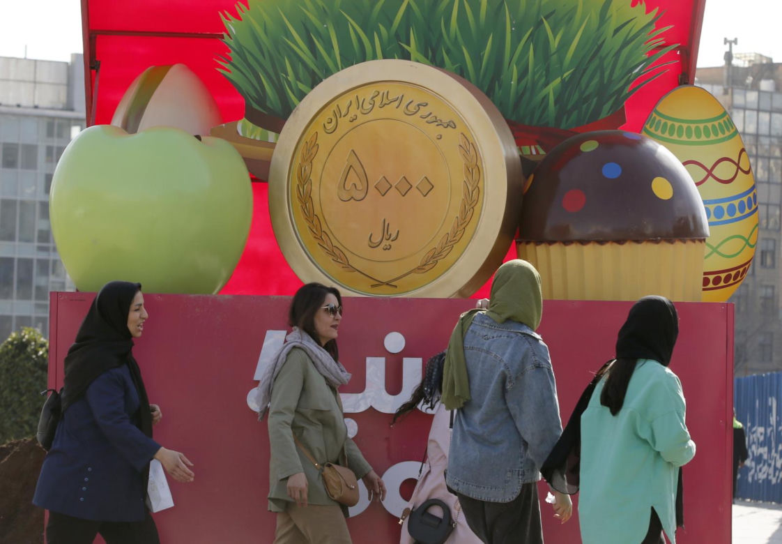 Przygotowania do perskiego Nowego Roku „Nowruz” w Teheranie