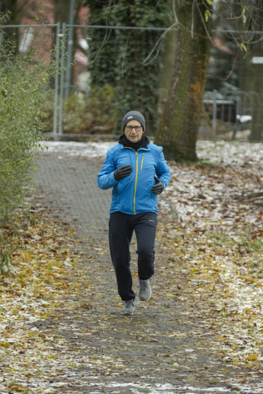 Kwiatkowski pakuje na mrozie