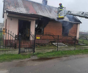 Tragiczny wtorek. DWA koszmarne pożary. Dom spłonął JAK ZAPAŁKI. Trzy osoby nie żyją!