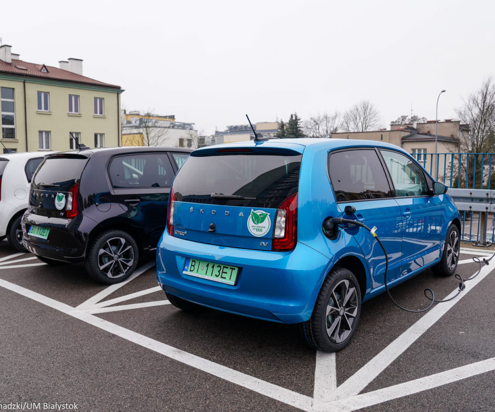 Samochody elektryczne w urzędzie miejskim w Białymstoku [ZDJĘCIA]