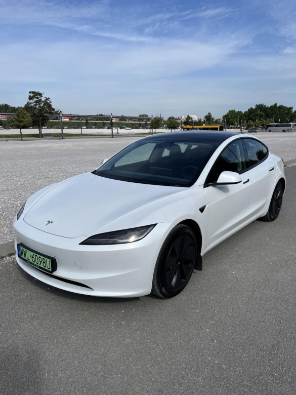 Tesla 3
