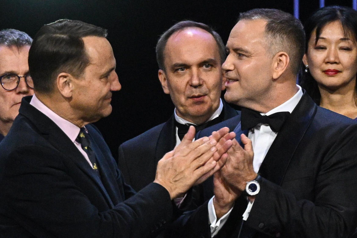 Rafał Trzaskowski i Radosław Sikorski na uroczystej gali po Konkursie Chopinowskim