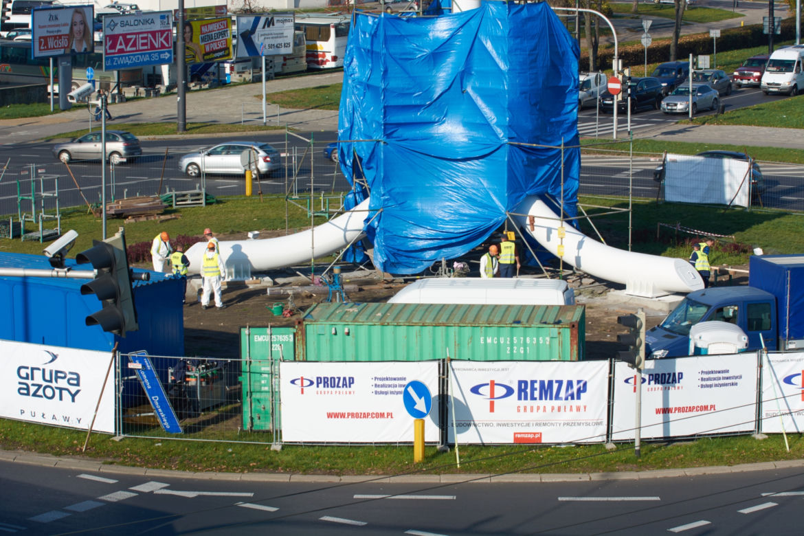 W Lublinie powstał Maszt Niepodległości. Ma 35 metrów wysokości