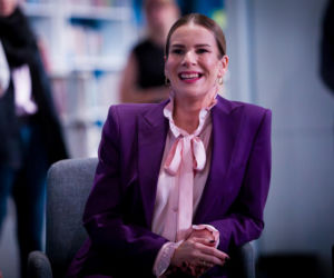 Marta Nawrocka wyprzedza trendy