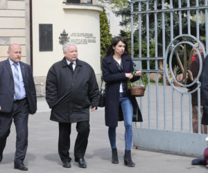 JAROSŁAW KACZYŃSKI Z MARTĄ KACZYŃSKA ŚWIĘCILI POKARMY