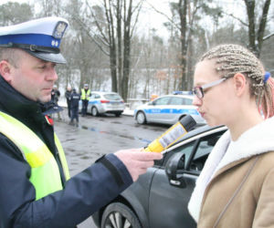 Nietypowe, walentynkowe kontrole policji i... pozdrowienia na antenie Radia ESKA