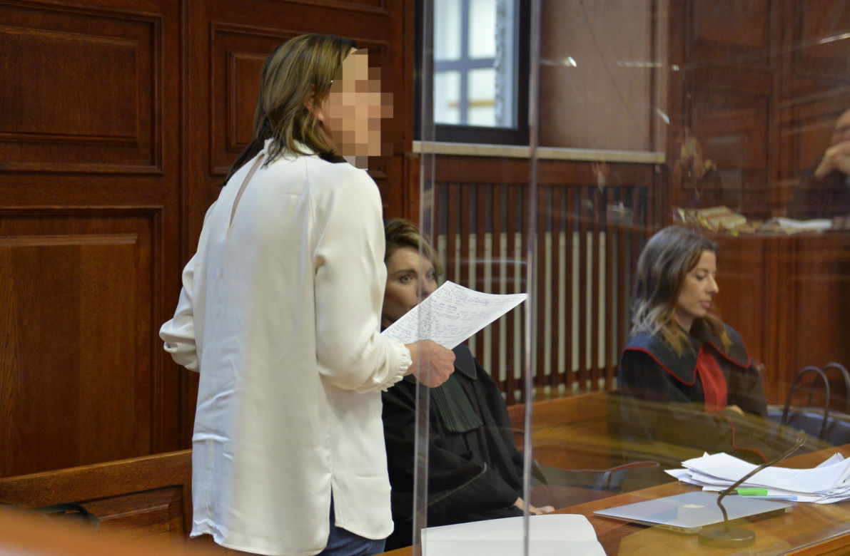  Kolejna rozprawa oskarżonej o morderstwo. Szokująca przemowa matki zabitego Igora. „Proszę o szansę dla Karoliny” 