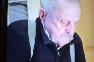 Gdzie jest pan Stanisław? Choruje na Parkinsona i Alzheimera. Policja i ratownicy przeczesują miasto!