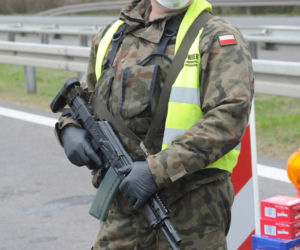 Kontrole graniczne na przejściu w Kołbaskowie
