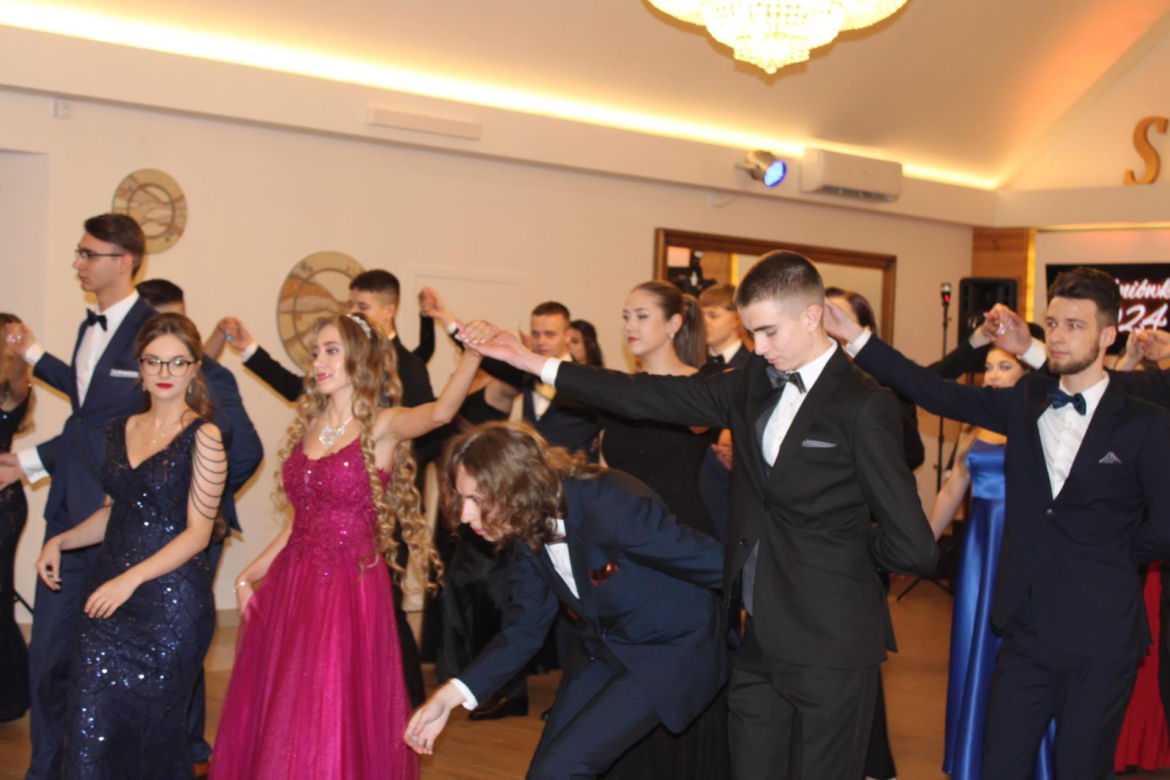 Studniówka I LO w Starachowicach