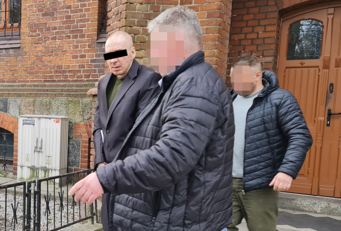 Zamordował matkę nożyczkami