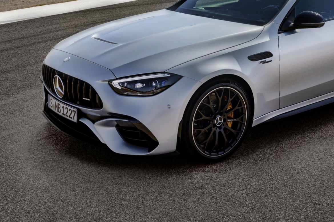 Mercedes-AMG C 63 S E Performance (2023)