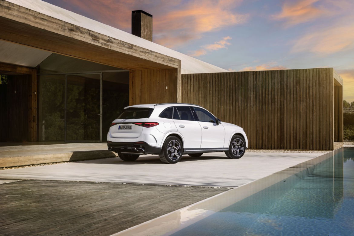 Mercedes-Benz GLC (2023)