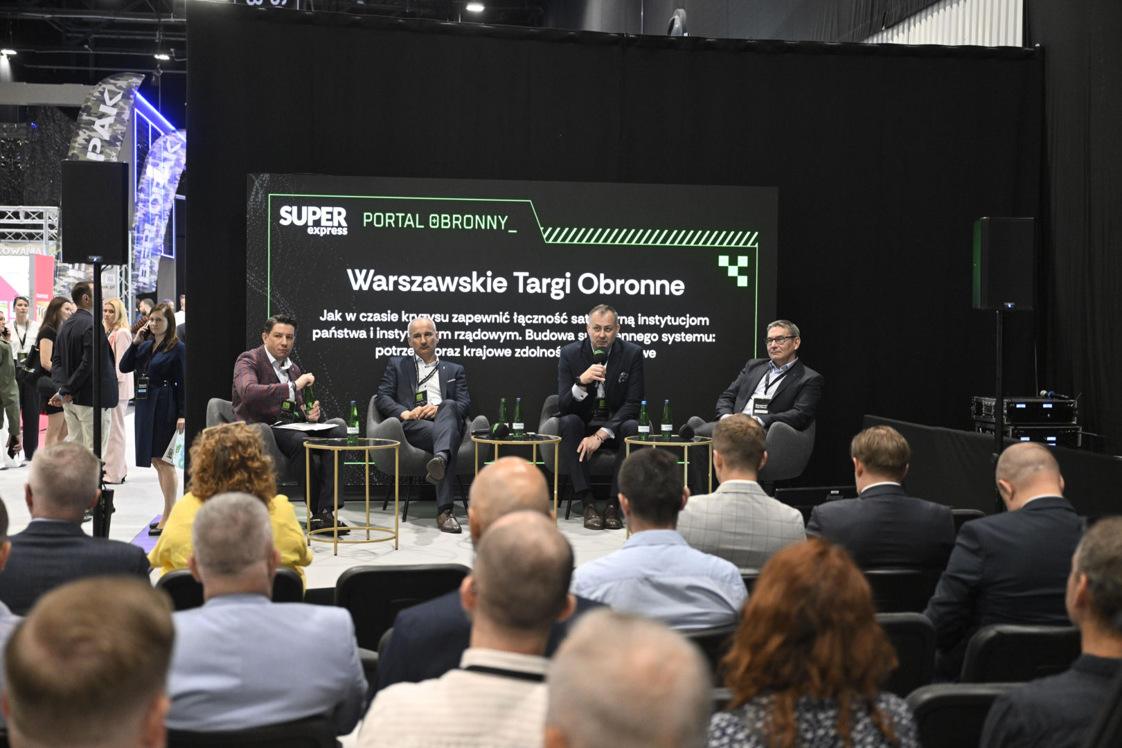 Warszawskie Targi Obronne.. Scena Niebieska Jak w czasie kryzysu zapewnić łączność satelitarną instytucjom państwa i instytucjom rządowym? Budowa suwerennego systemu: potrzeby oraz krajowe zdolności przemysłowe.