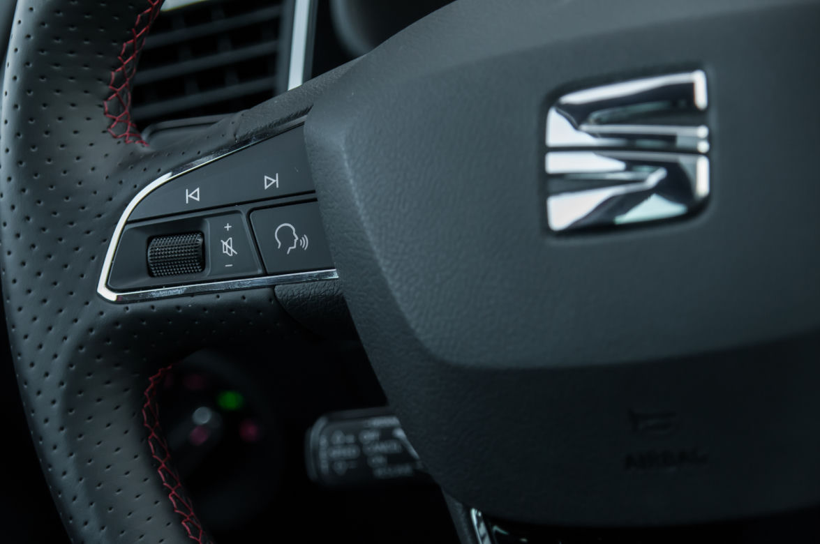 Seat Leon FR - wnętrze