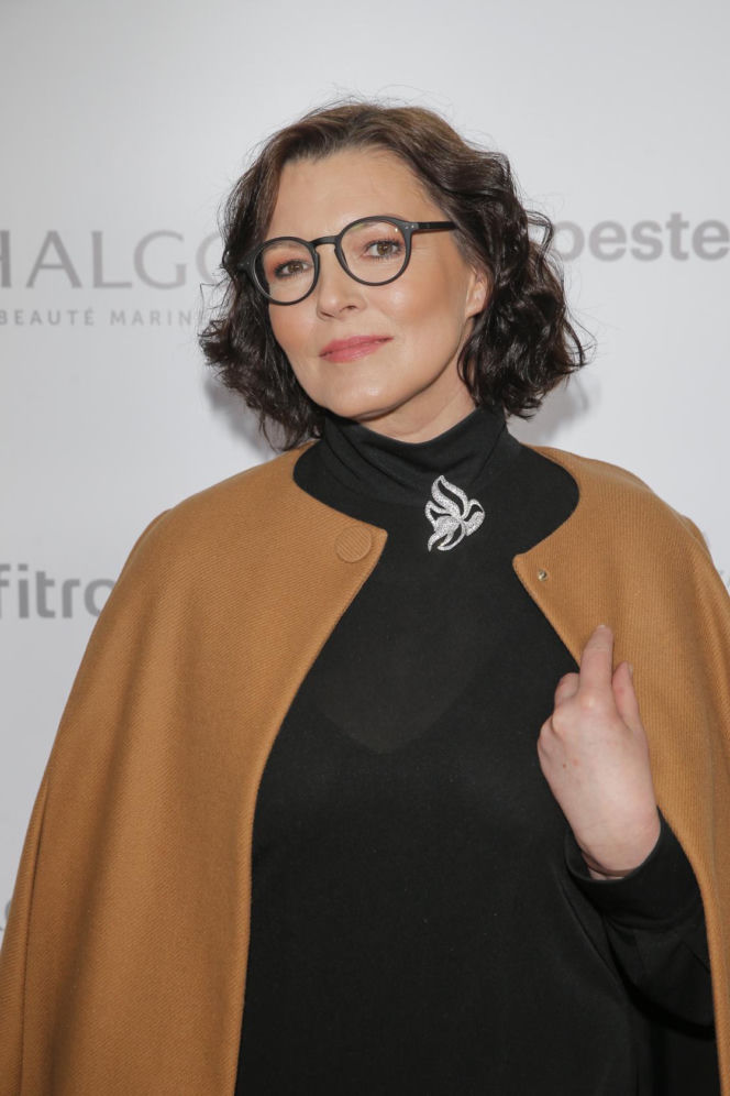 Ilona Felicjańska wycina sobie powieki