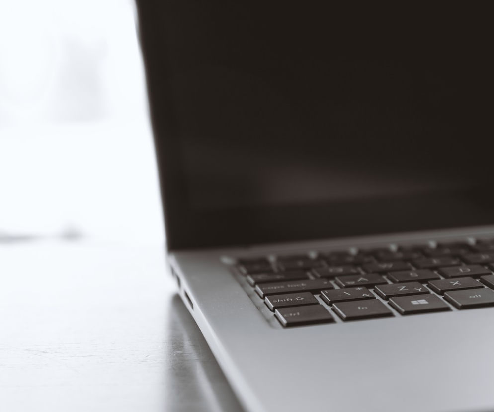 Ponad 1000 laptopów, drony i konsole do gier skradzione z Amazona w Bielanach Wrocławskich!