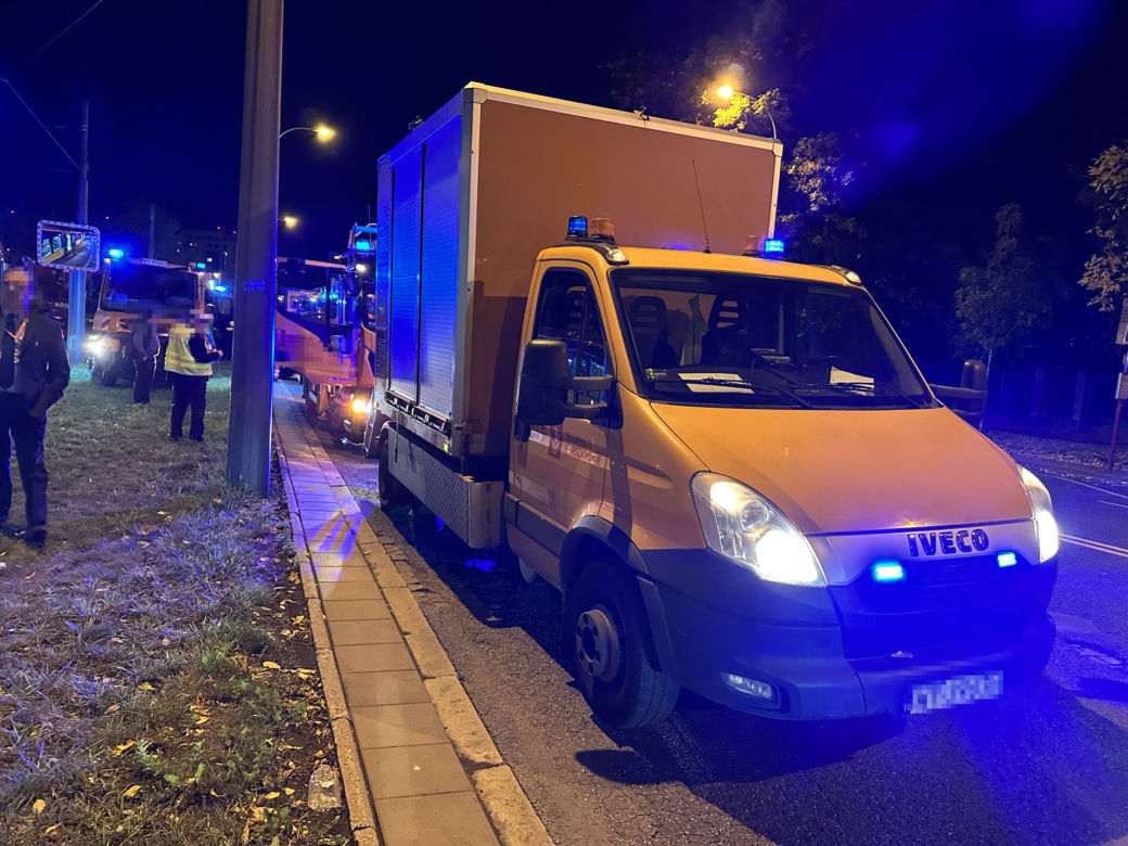 Wielka awaria. Nowy tramwaj wykoleił się na Wierzbnie