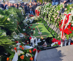 Poseł Łukasz Litewka spoczął w honorowym miejscu