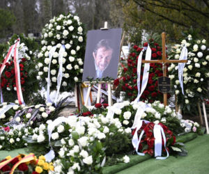 Państwowy pogrzeb Edwarda Linde-Lubaszenki