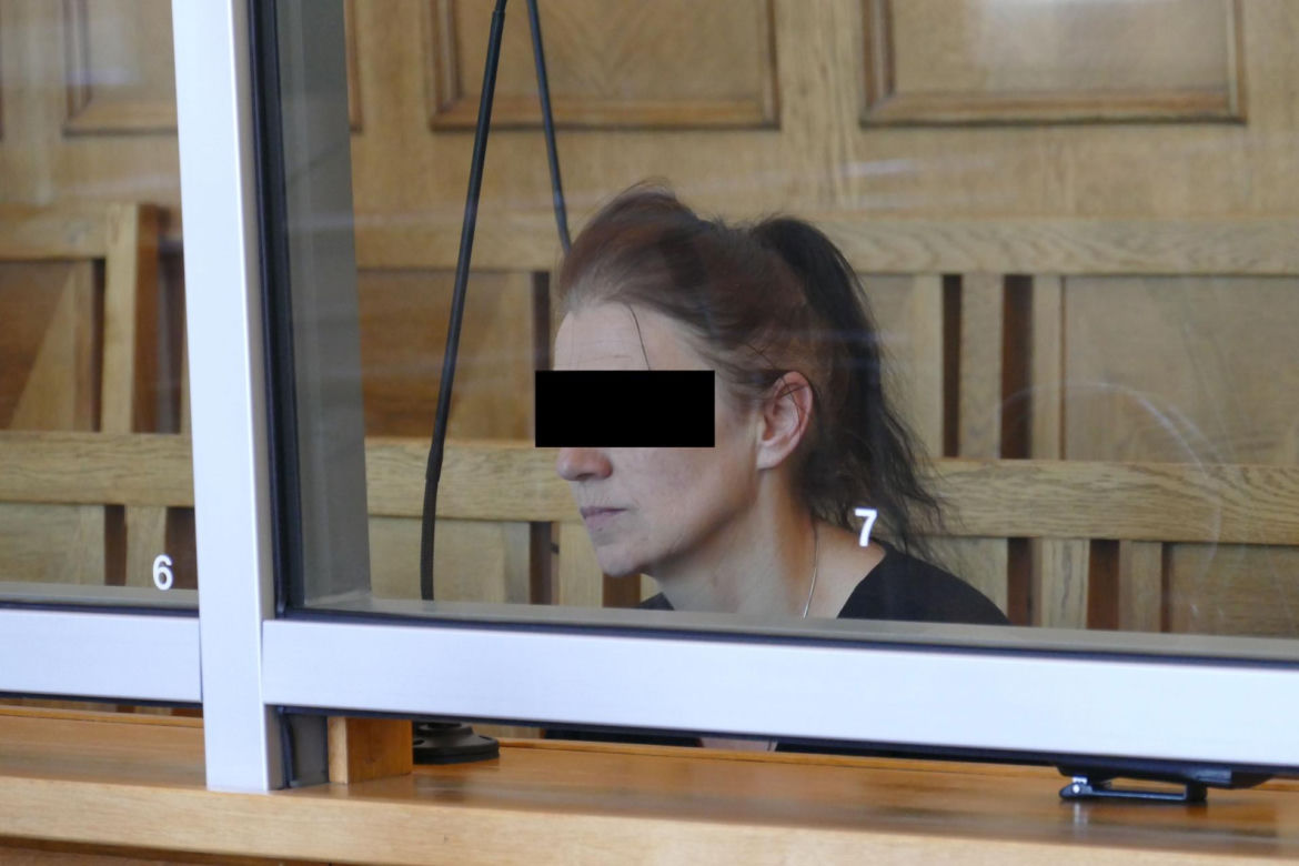 Małgorzata wbiła nóż w brzuch kochanka. Została skazana, ale nie trafiła za kratki. Sąd nie widzi takiej potrzeby