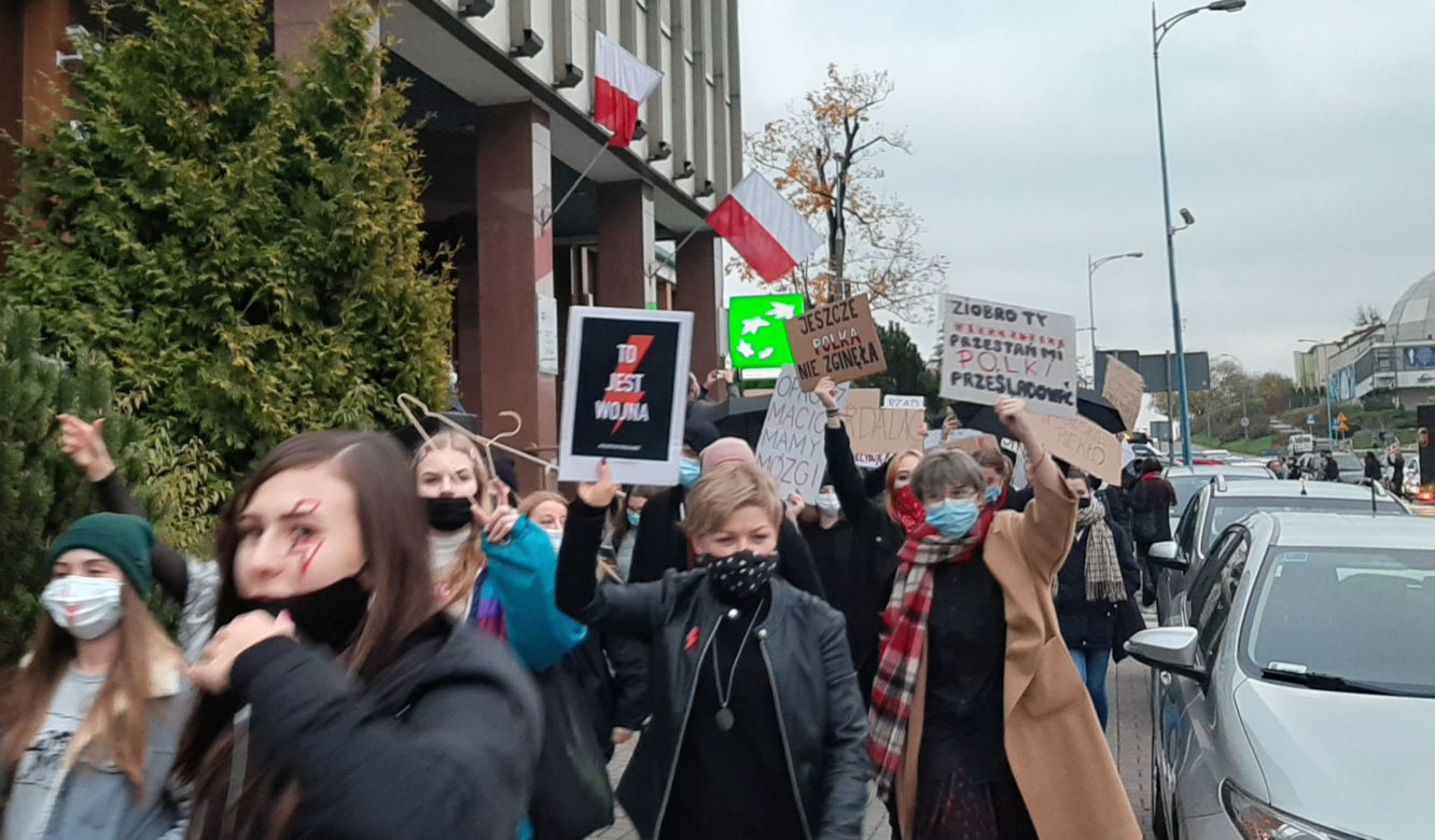Protest kobiet - blokada ulic w Olsztynie