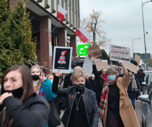 Protest kobiet - blokada ulic w Olsztynie