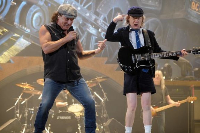 AC/DC