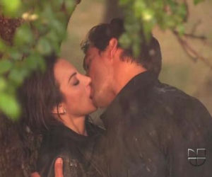 Nieposkromiona miłość odc. 27. Camila ( Silvia Navarro), Daniel (Cristian de la Fuente)