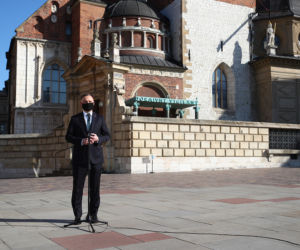 Wzruszające przemówienie Dudy na Wawelu. Można dostrzec sens w bólu osieroconych dzieci