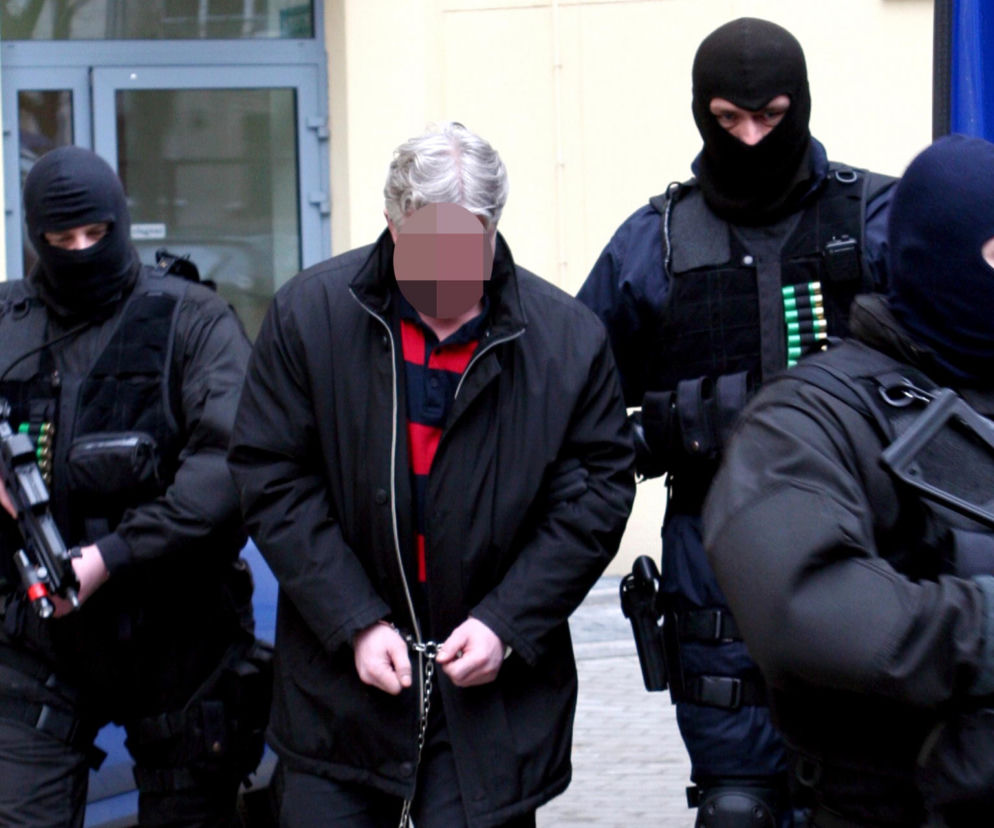 Strzelanina koło Nadarzyna! W akcji policyjnej zginął jeden gangster. To była pierwsza taka zasadzka w historii - zdjęcie ilustracyjne