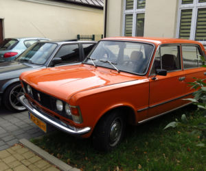 Zlot zabytkowych samochodów