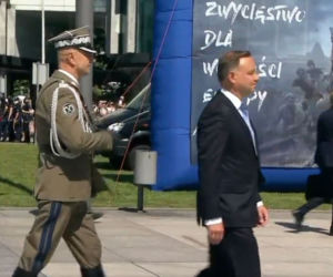 Uroczysta Odprawa Wart przed Grobem Nieznanego Żołnierza w Święto Wojska Polskiego