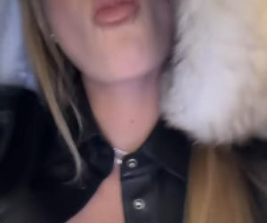 Aryna Sabalenka z głębokim dekoltem