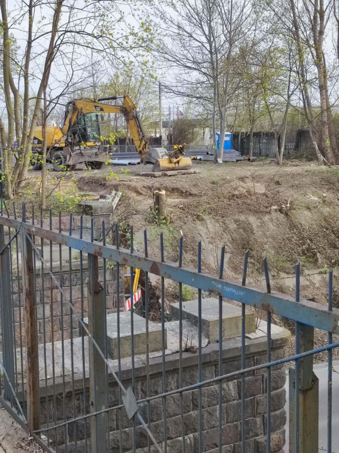 Budowa tunelu dla rowerzystów pod wiaduktem garwolińskim coraz bliżej