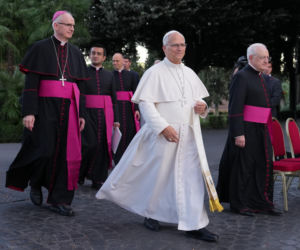 Papież Leon XIV w szpitalu z guzem płuca! Podano ważną datę