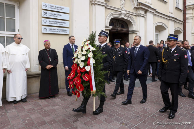 Karol Nawrocki na dożynkach