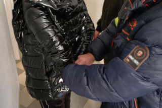 Toruń: Policja weszła do mieszkania na Rubinkowie. 38-latka zatrzymana