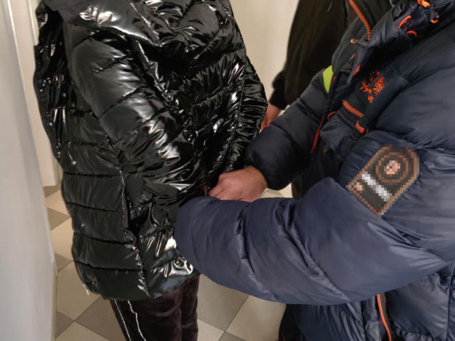 Toruń: Policja weszła do mieszkania na Rubinkowie. 38-latka zatrzymana