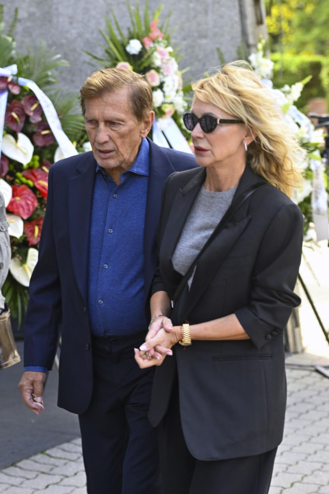 Jan Englert i Beata Ścibakówna, pogrzeb Jana Frycza
