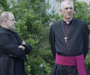 Ranczo 8 sezon. Ksiądz (Cezary Żak), biskup Sądecki (Wiktor Zborowski)