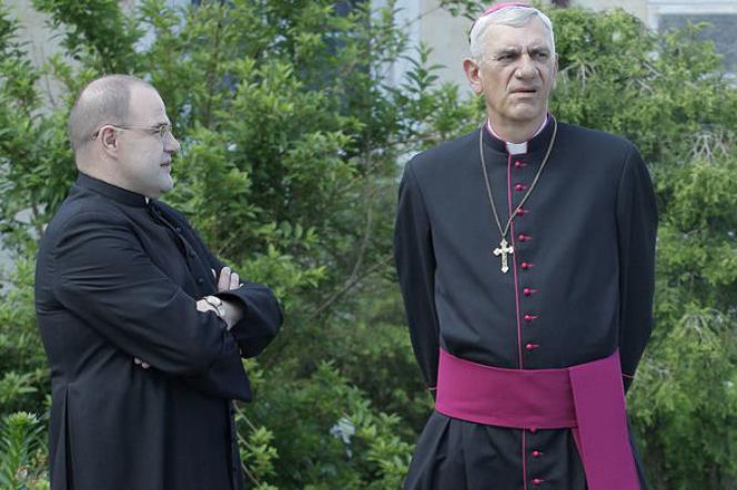 Ranczo 8 sezon. Ksiądz (Cezary Żak), biskup Sądecki (Wiktor Zborowski)