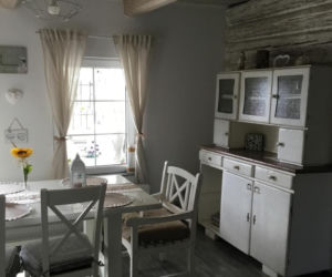 Remont drewnianej chaty w Bełdnie