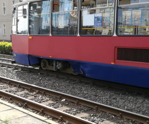 Wypadek na rondzie Jagiellonów w Bydgoszczy. Ruch tramwajów wstrzymany! [ZDJĘCIA]