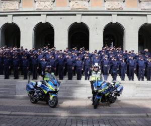 Pogrzeb zastrzelonego policjanta Natana Sieronia. Dźwięk syren było słychać w całej Polsce. Trudno powstrzymać emocje