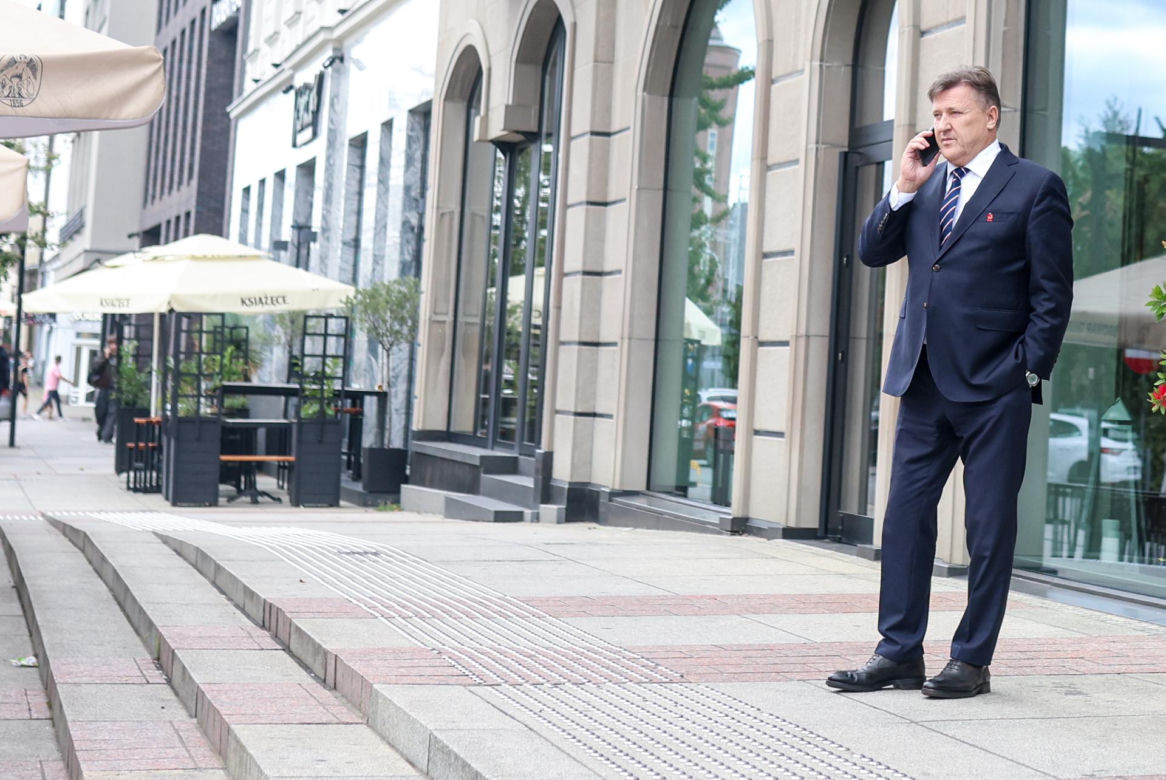 PZPN się odmłodził. Co za przemiana prezesa Kuleszy i sekretarza Wachowskiego!