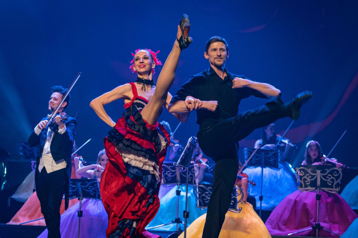 Noworoczny Koncert Wiedeński w wykonaniu Orkiestry Księżniczek na scenie CSK w Lublinie